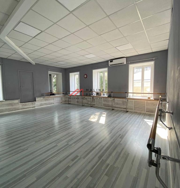 Продажа здания с арендаторами на Цветном бульваре