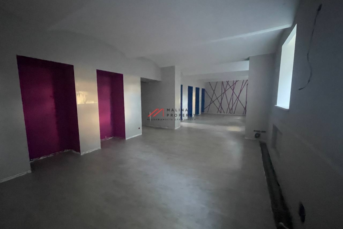 Аренда торгового помещения на улице Правды