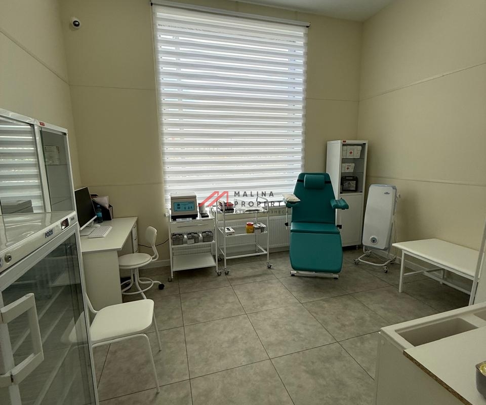 Продажа арендного бизнеса с медцентром в ЖК "Ильинские Луга"