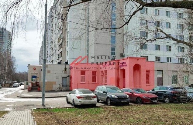 Продажа торгового помещения с арендаторами 