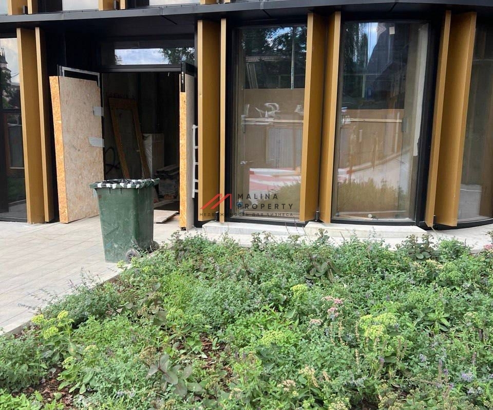 Продажа торгового помещения в премиум ЖК "Sky View" 