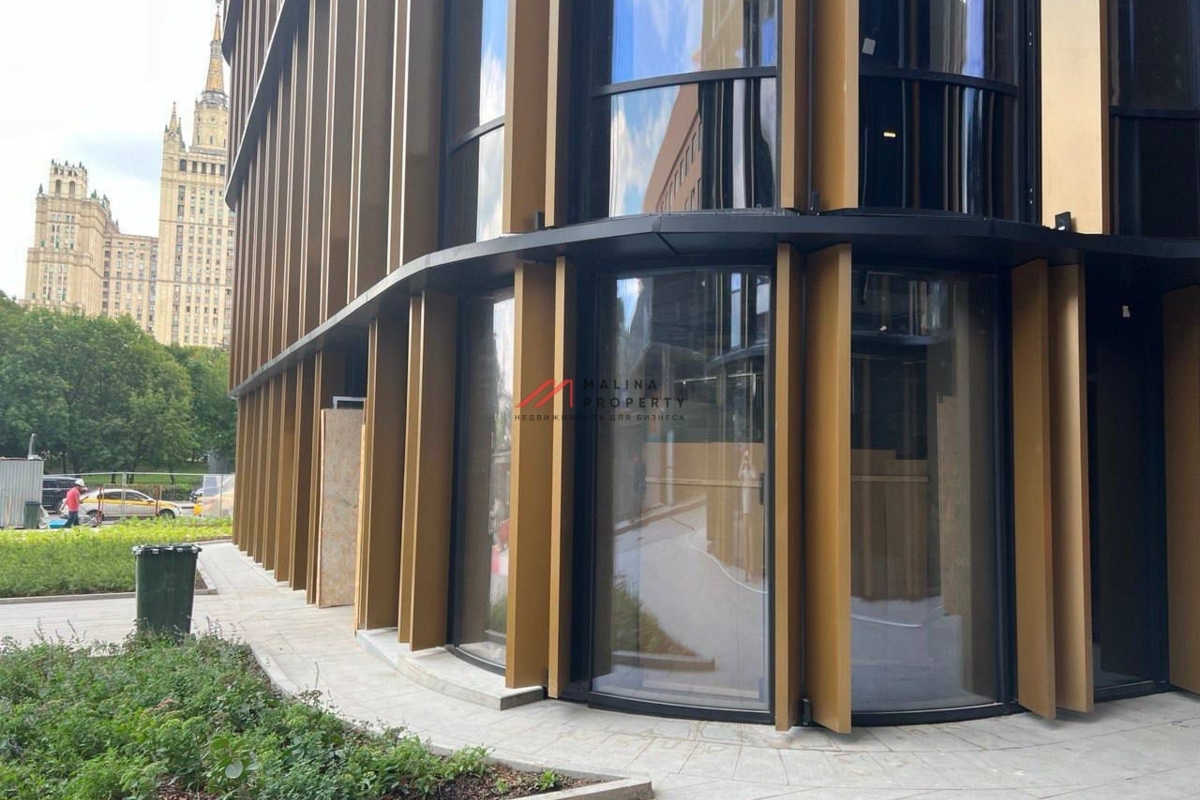 Продажа торгового помещения в премиум ЖК "Sky View" 