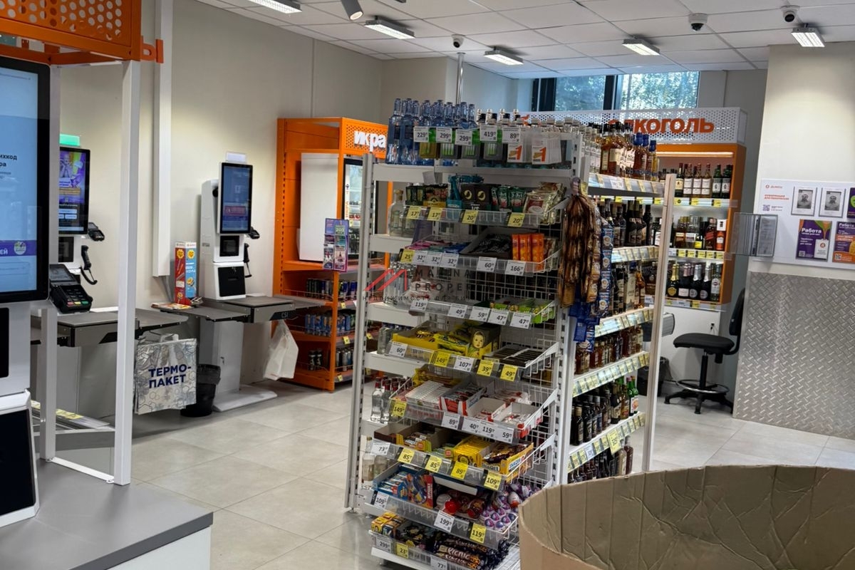 Продажа торгового помещения с супермаркетом "Дикси"