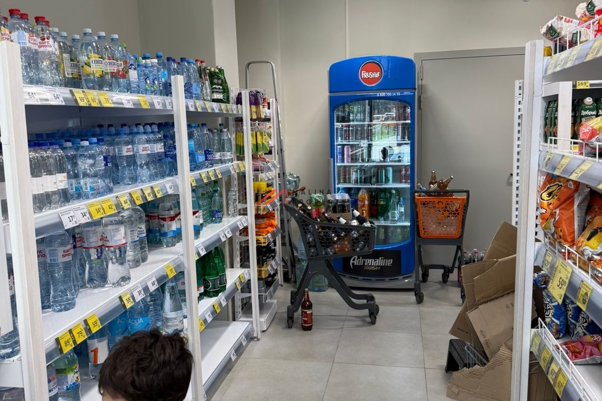 Продажа торгового помещения с супермаркетом "Дикси"