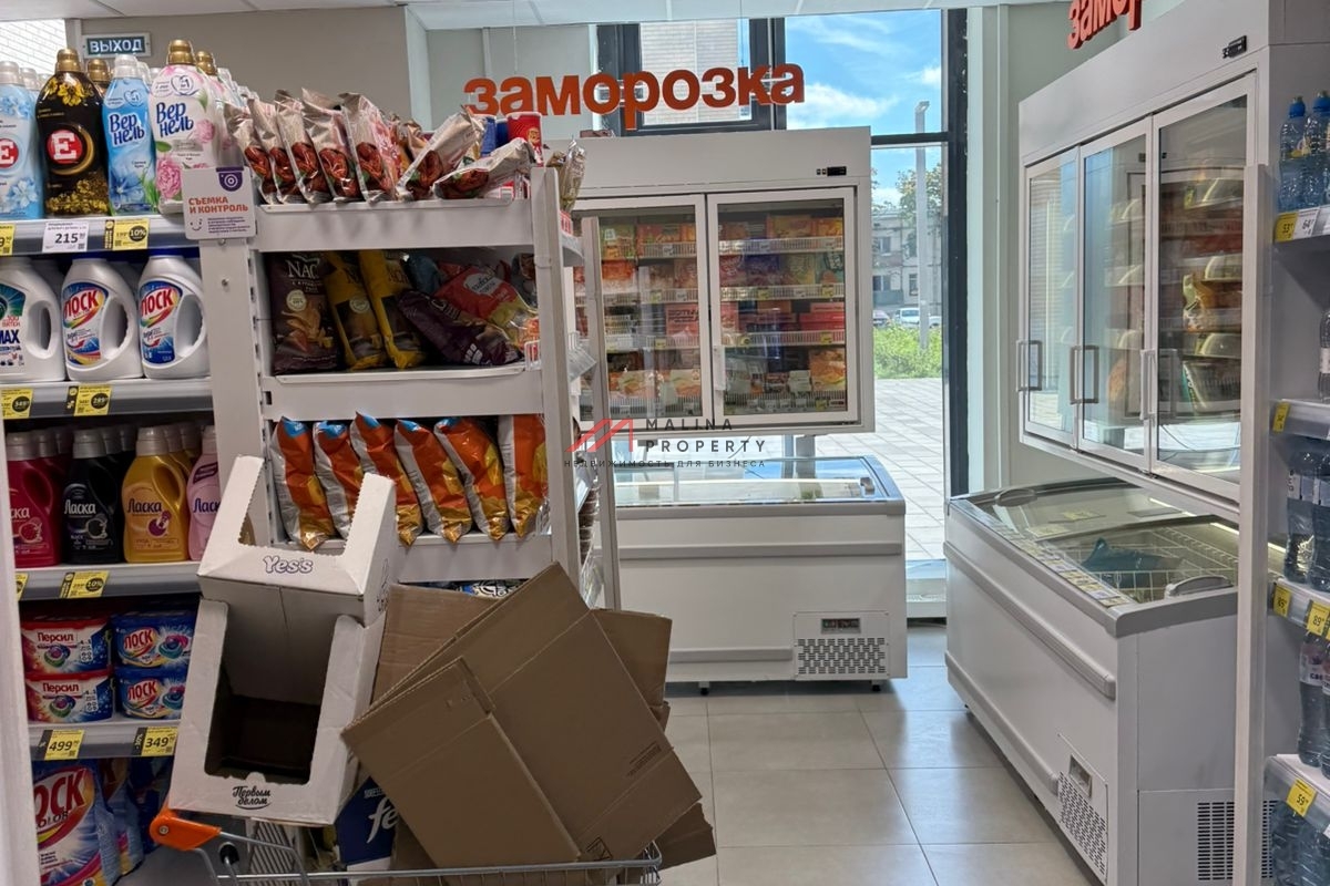 Продажа торгового помещения с супермаркетом "Дикси"