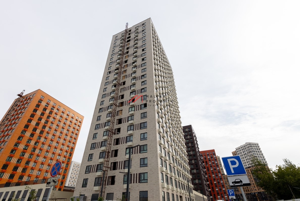 Продажа торгового помещения в ЖК "Волжский парк" 