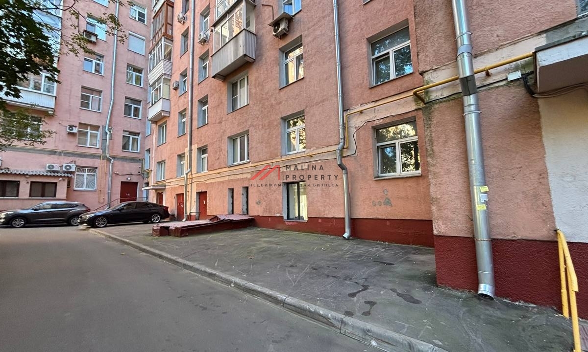 Аренда торгового помещения у метро Дубровка