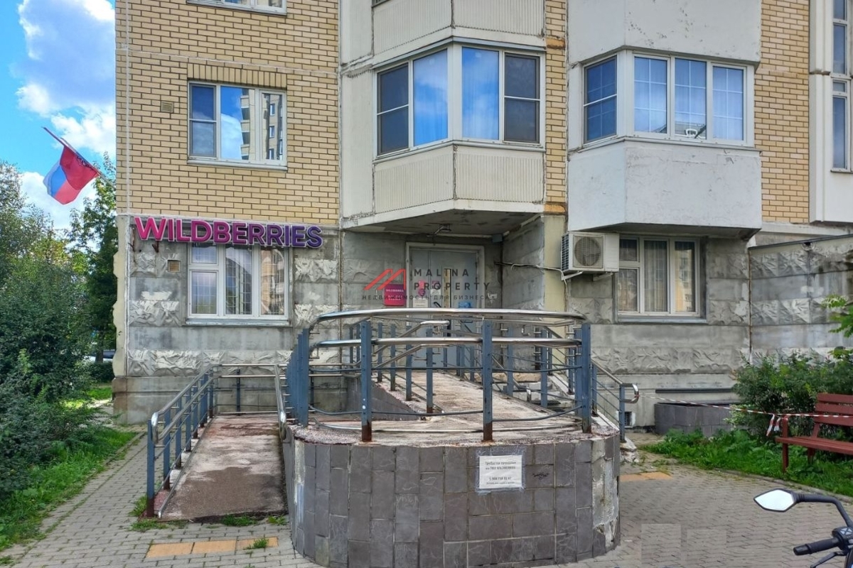 Продажа торгового помещения в ЖК "Головино" 