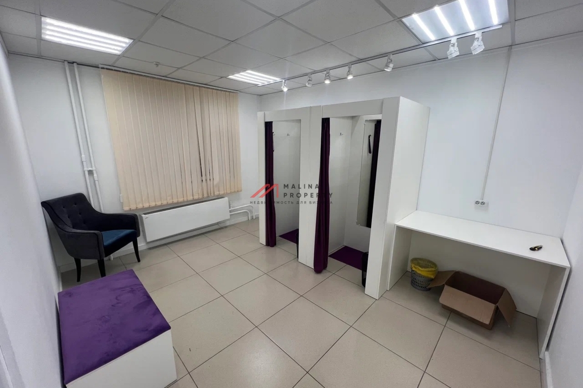 Продажа торгового помещения в ЖК "Головино" 