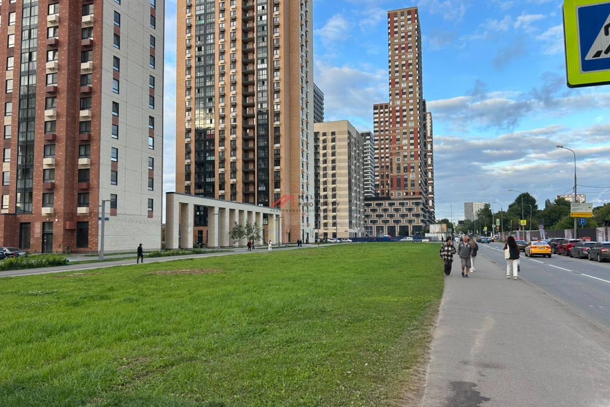 Продажа торгового помещения на Амурской