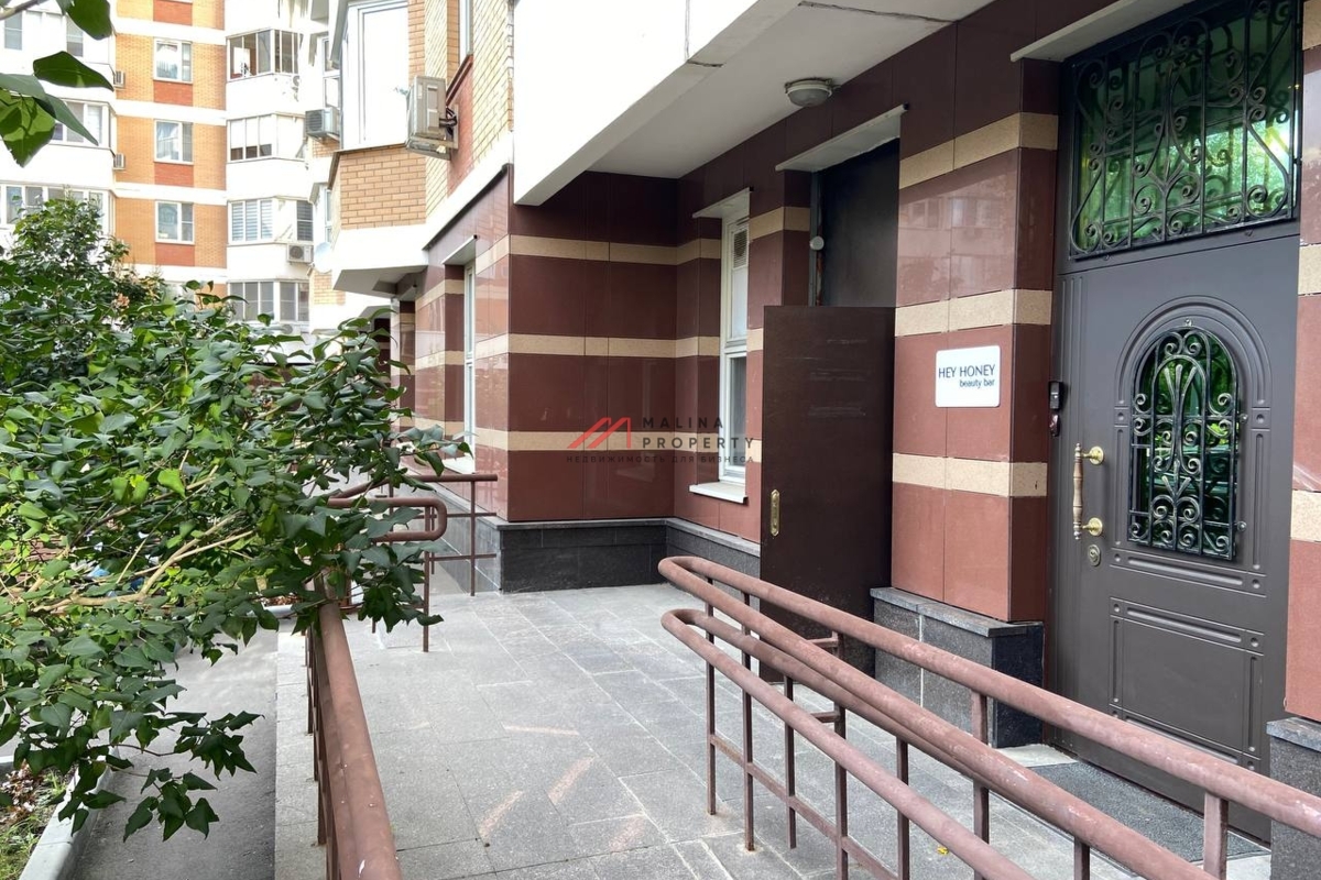 Аренда торгового помещения на Мичуринском проспекте