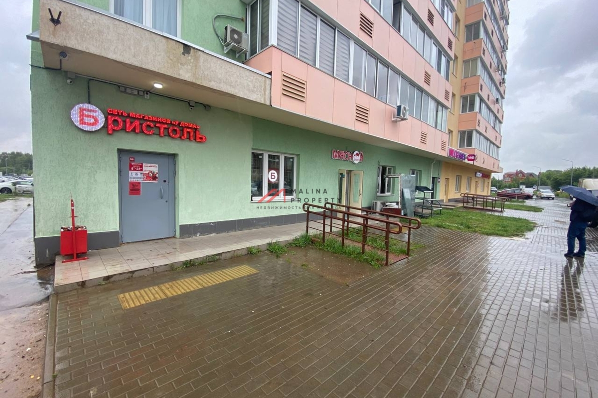 Продажа торгового помещения с арендатором 