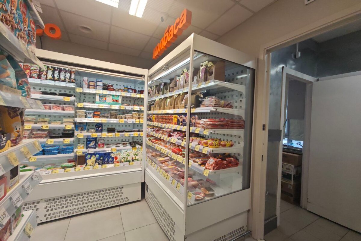 Продажа торгового помещения с арендатором "Дикси GO"