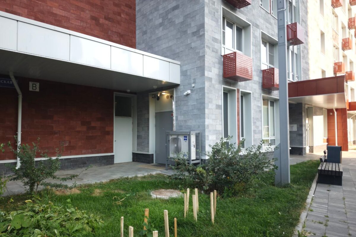 Продажа торгового помещения с арендатором "Дикси GO"
