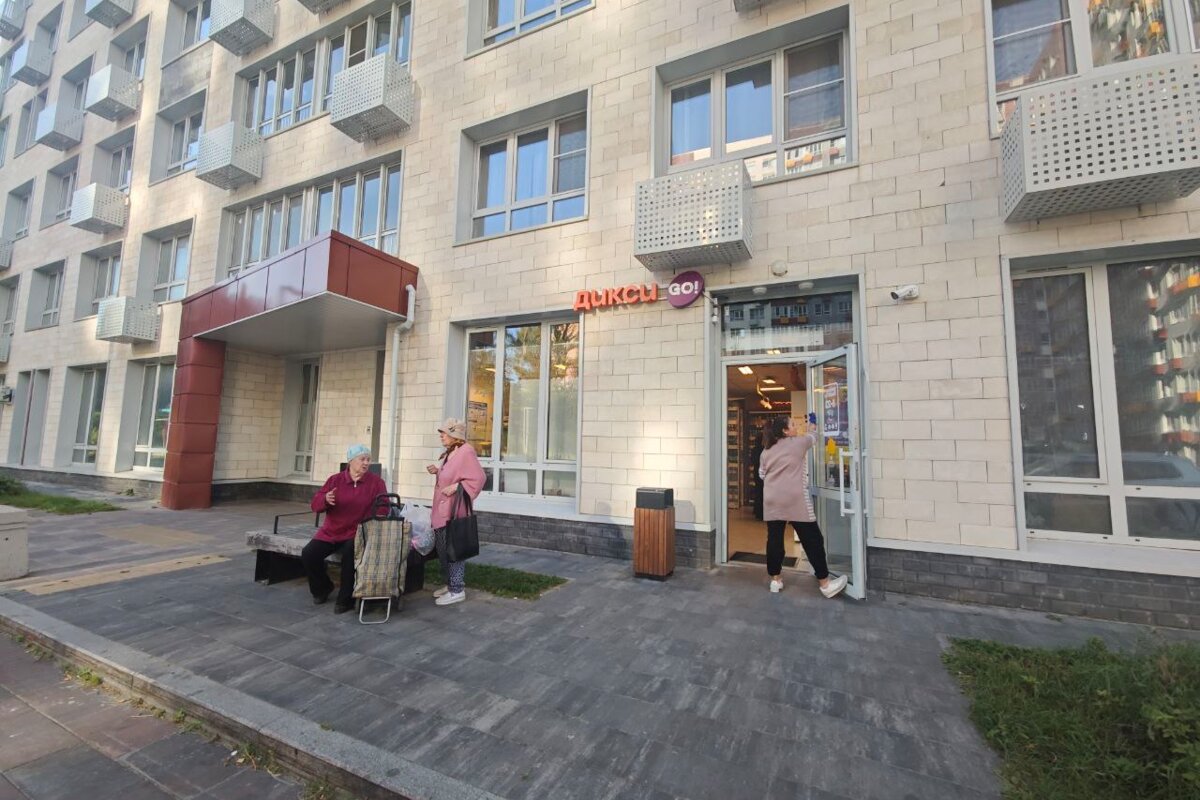 Продажа торгового помещения с арендатором "Дикси GO"