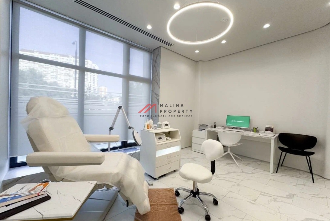 Продажа торгового помещения с арендатором "СМ-Подолгоия"