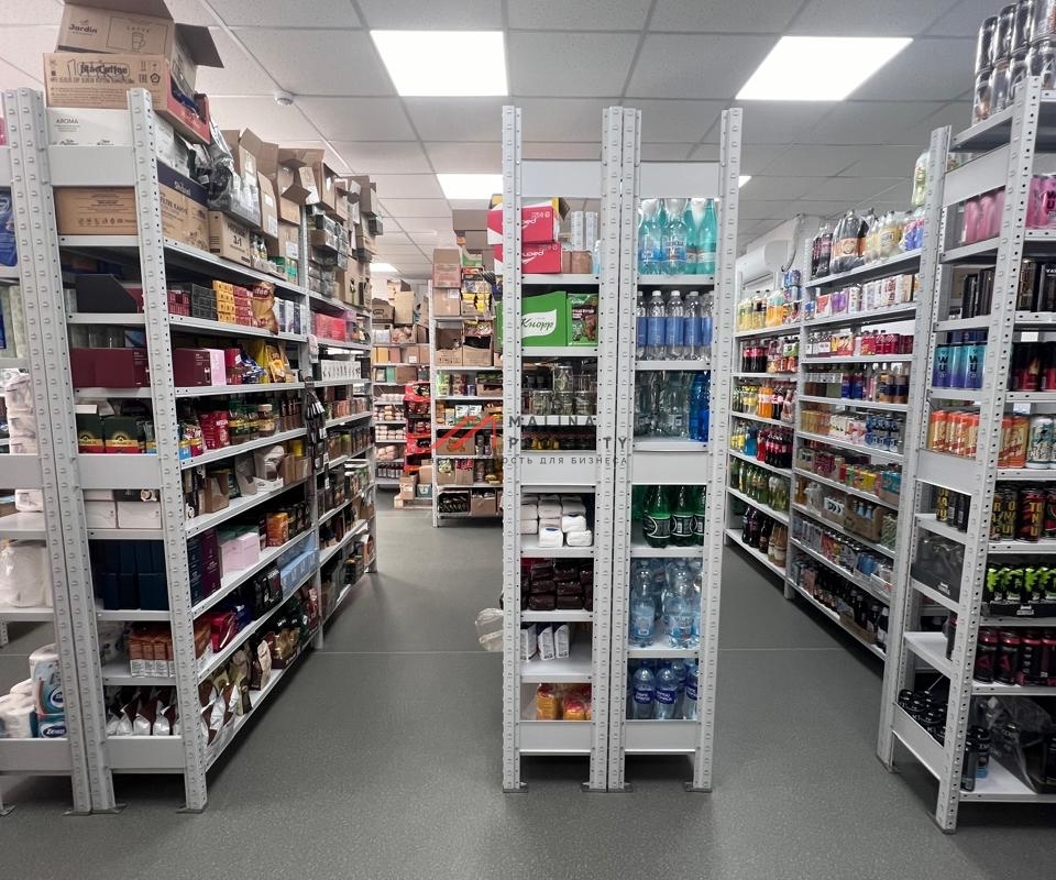 Продажа помещения с арендатором в жилом комплексе "Горки парк" 