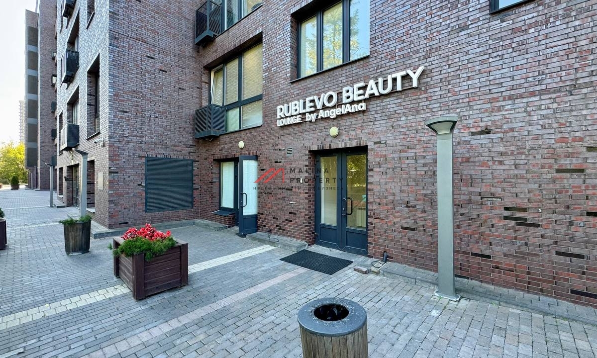 Аренда торгового помещения в ЖК "Рублево парк"