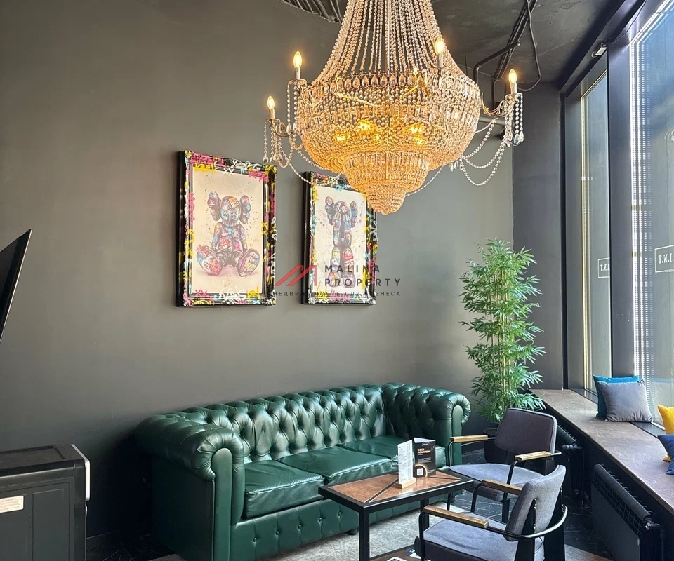 Продажа помещения с арендаторами в ЖК "Фестиваль парк" 