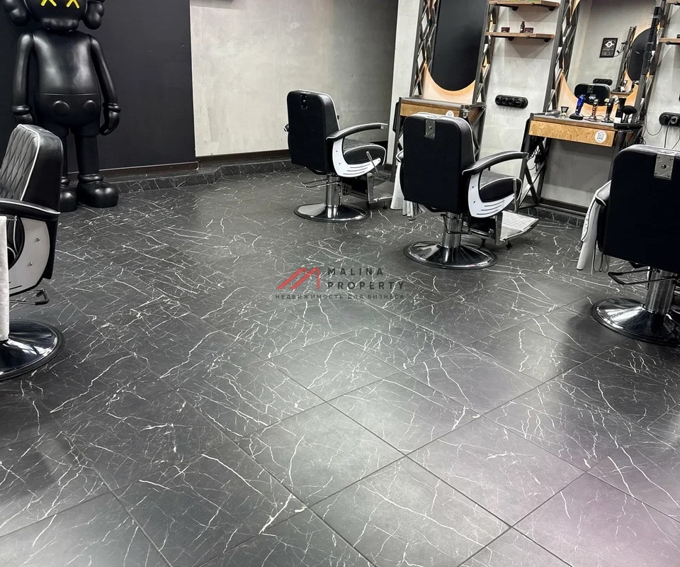 Продажа помещения с арендаторами в ЖК "Фестиваль парк" 