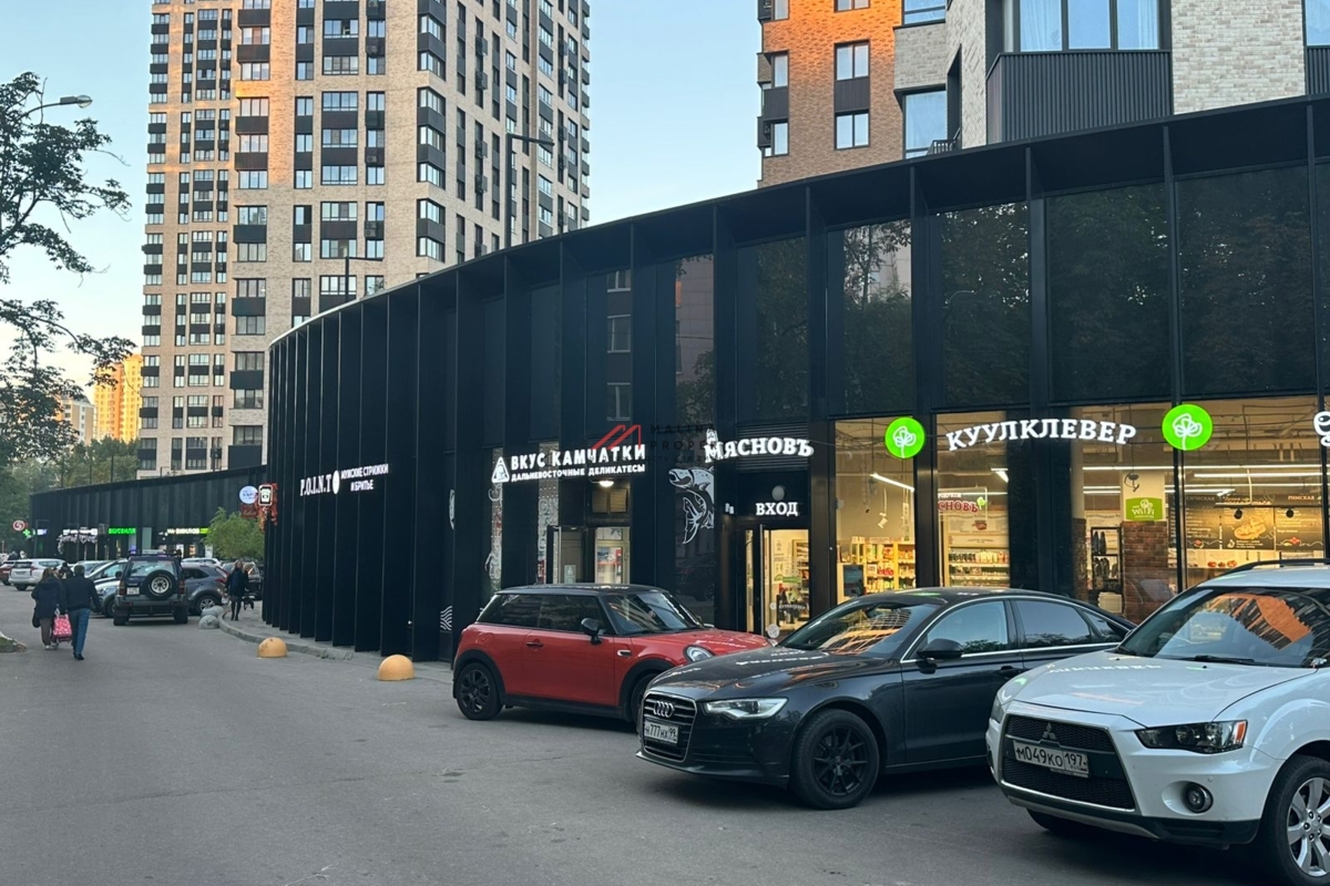 Продажа помещения с арендаторами в ЖК "Фестиваль парк" 