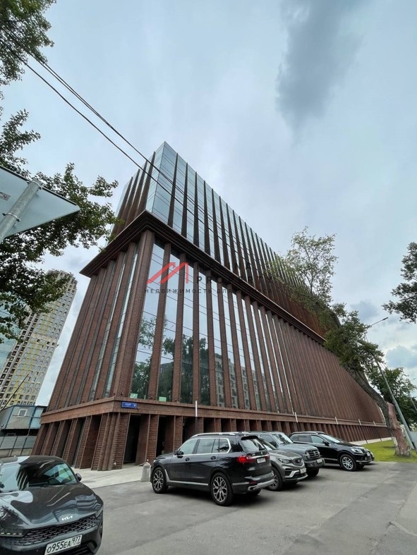 Продажа офисного помещения в БЦ Taller