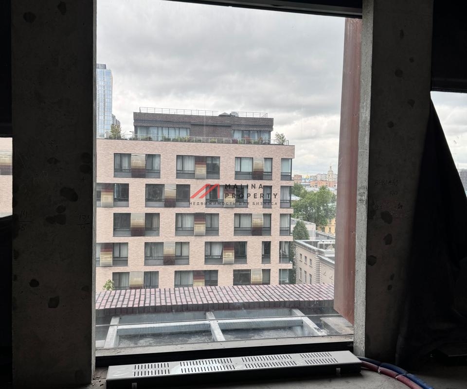 Продажа офисного помещения в БЦ Taller