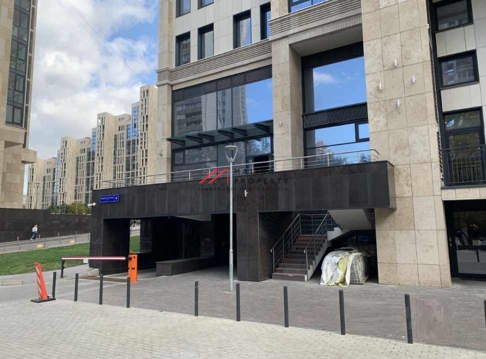 Аренда торгового помещения на Эльдара Рязанова