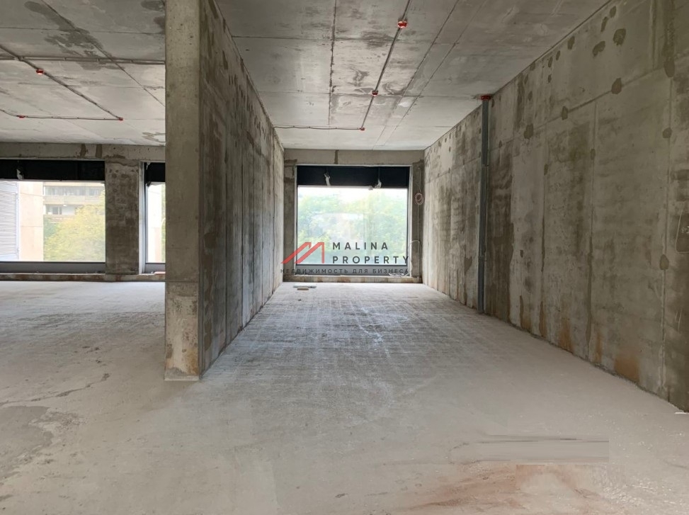 Аренда торгового помещения на Эльдара Рязанова