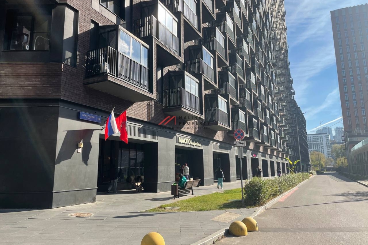 Продажа помещения на Филях с "Магнитом"