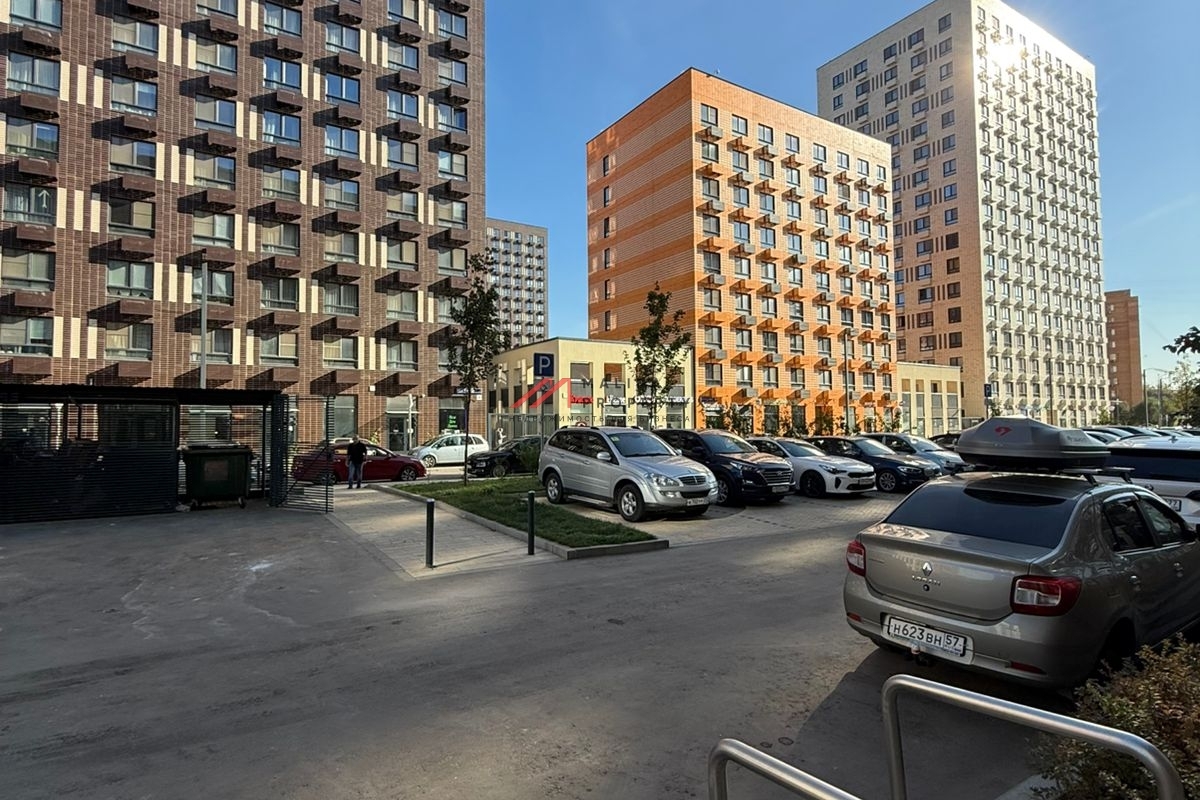 Аренда помещения в центре ЖК "Никольские Луга"
