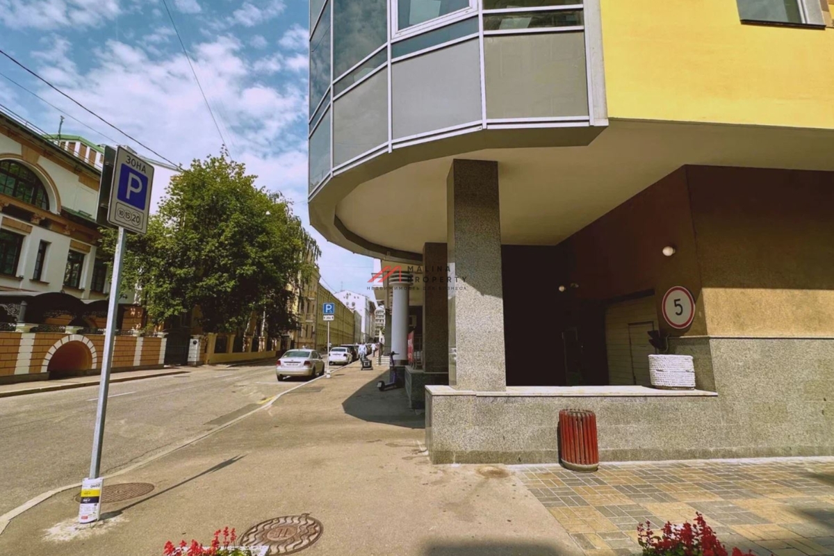 Продажа бизнес центра в Филипповском переулке