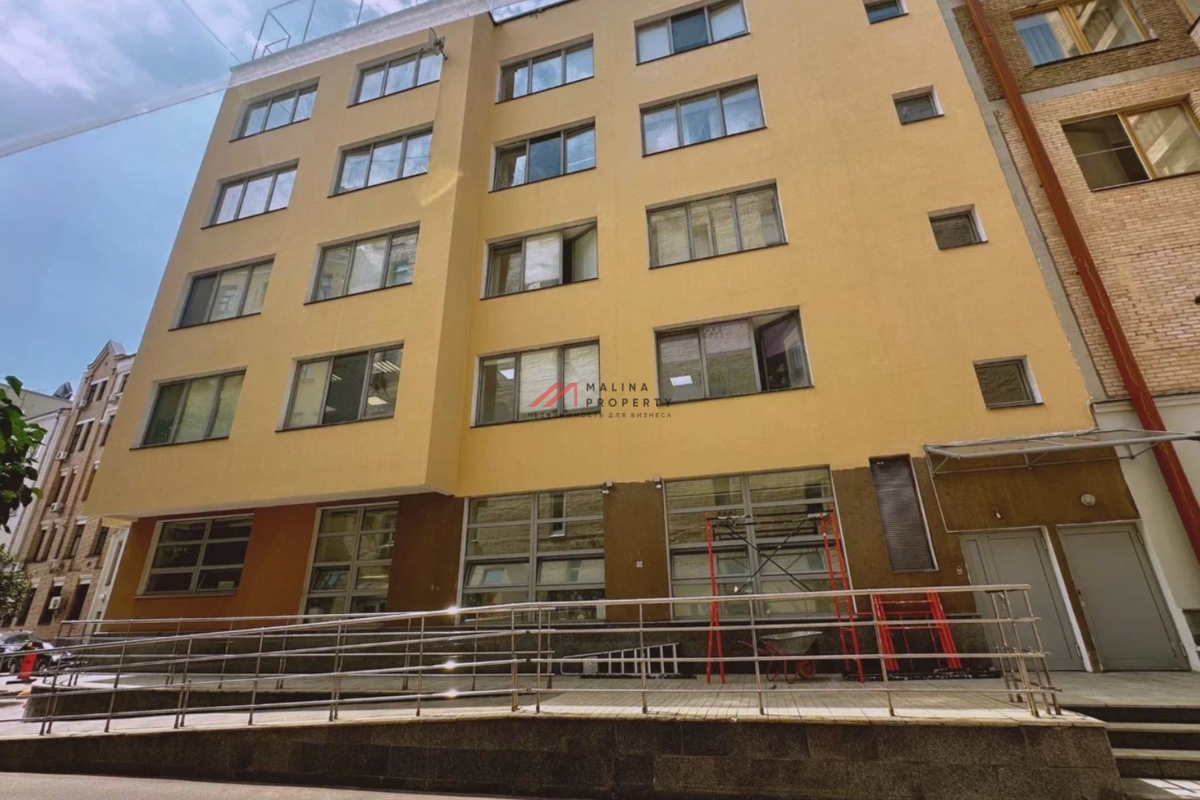 Продажа бизнес центра в Филипповском переулке