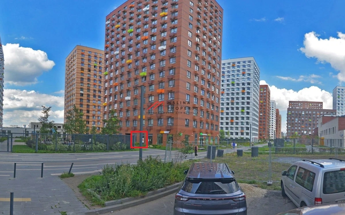 Продажа торгового помещения в ЖК "Бунинские луга"