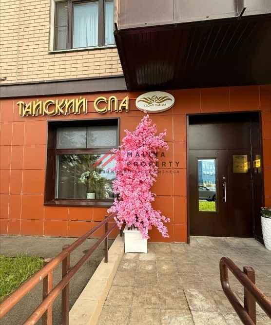 Продажа коммерческого помещения на Родниковой