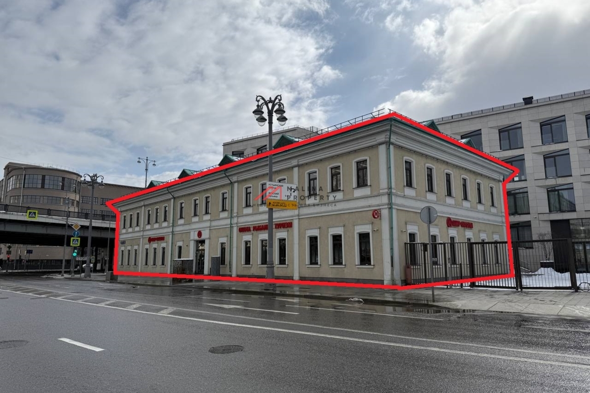 Продажа здания с арендатором банк ВТБ в ЖК "Бaлчуг Рeзидeнс"