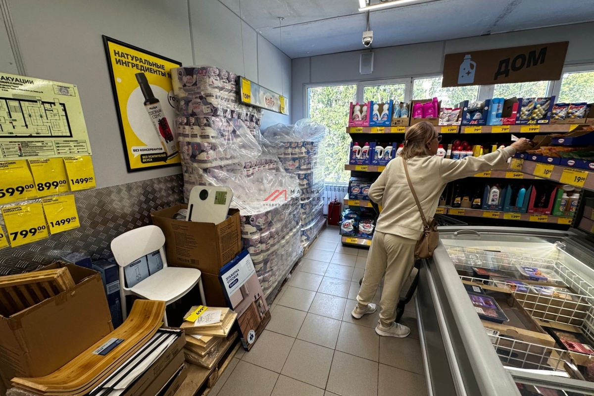 Торговое здание с якорным арендатором Чижик в Чеховском районе