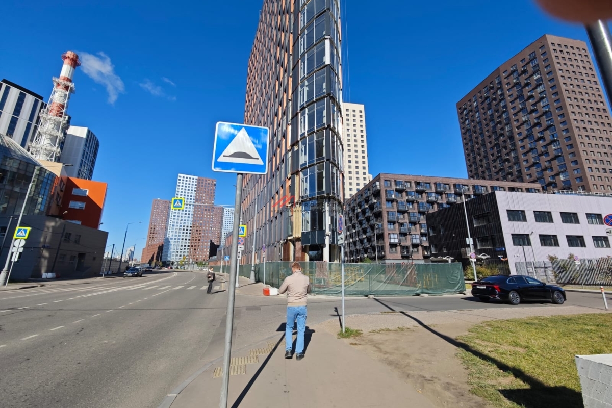 Продажа торгового помещения в МФЗ "Эйлер"