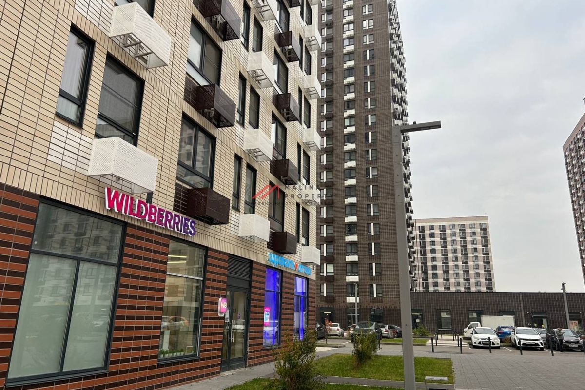 Продажа торгового помещения с сетевыми арендаторами