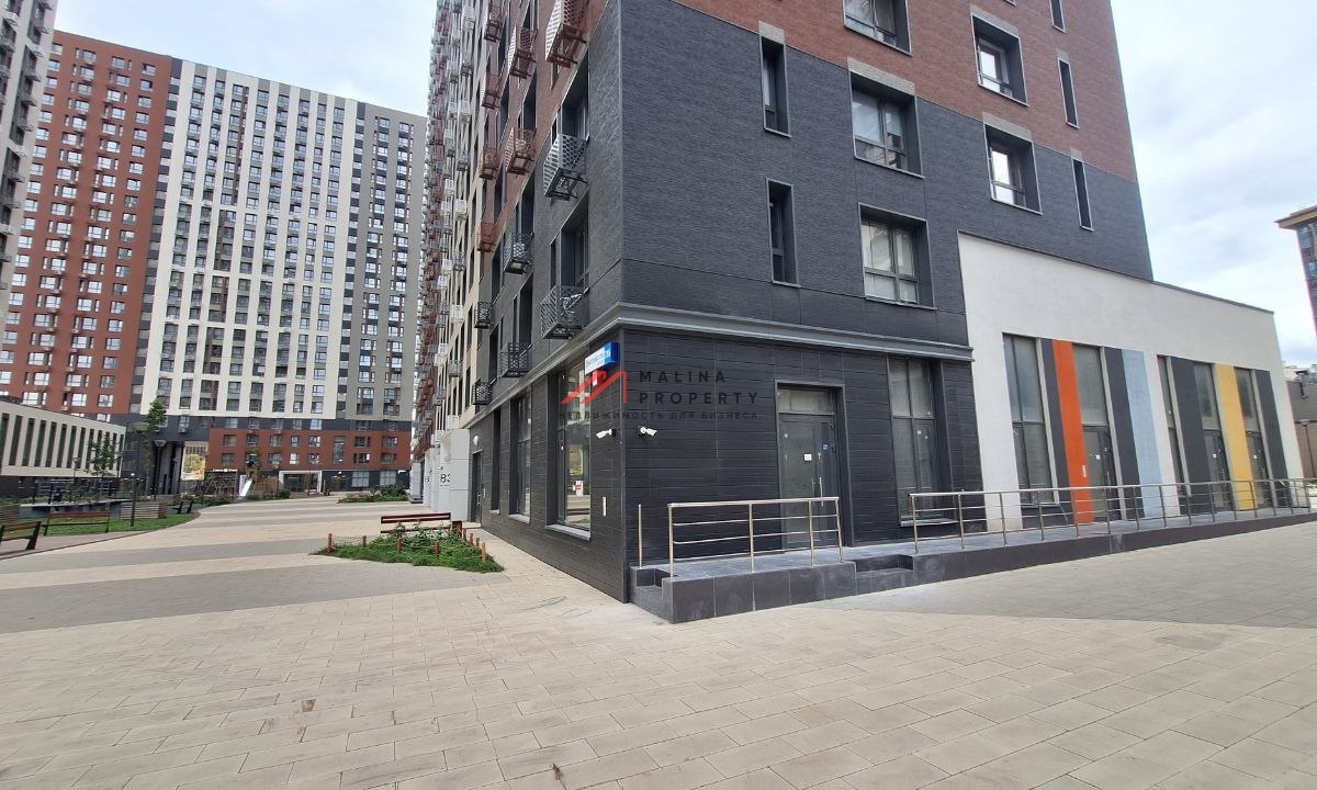 Аренда торгового помещения в жилом комплексе Тринити