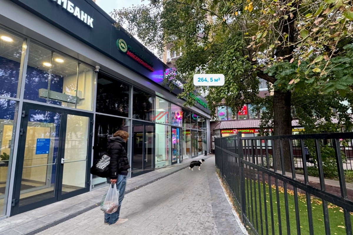 Продажа помещения с арендатором рядом с метро Савёловская 