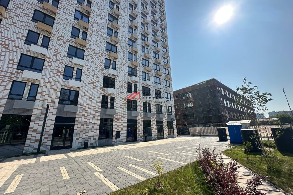 Аренда торгового помещения в ЖК "Кольская 8"