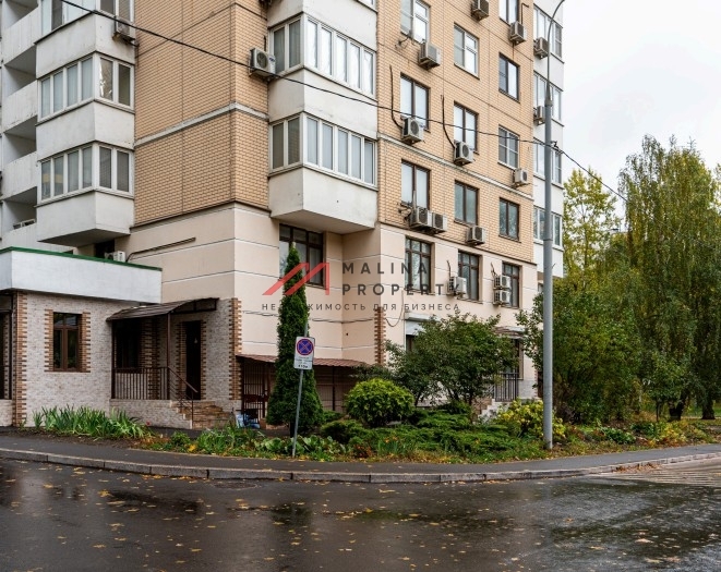 Продажа торгового помещения на Донецкой улице