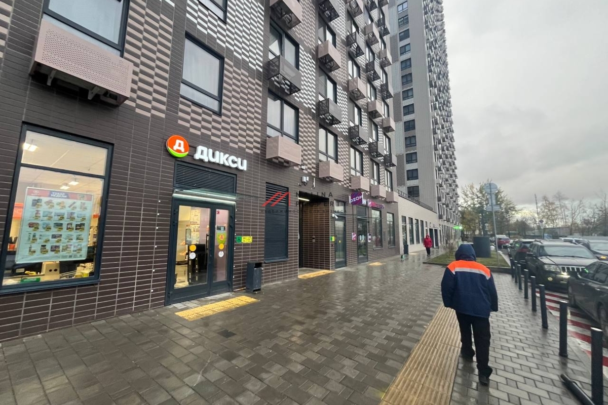 Продажа помещения с магазином Дикси в ЖК "Ютаново" 