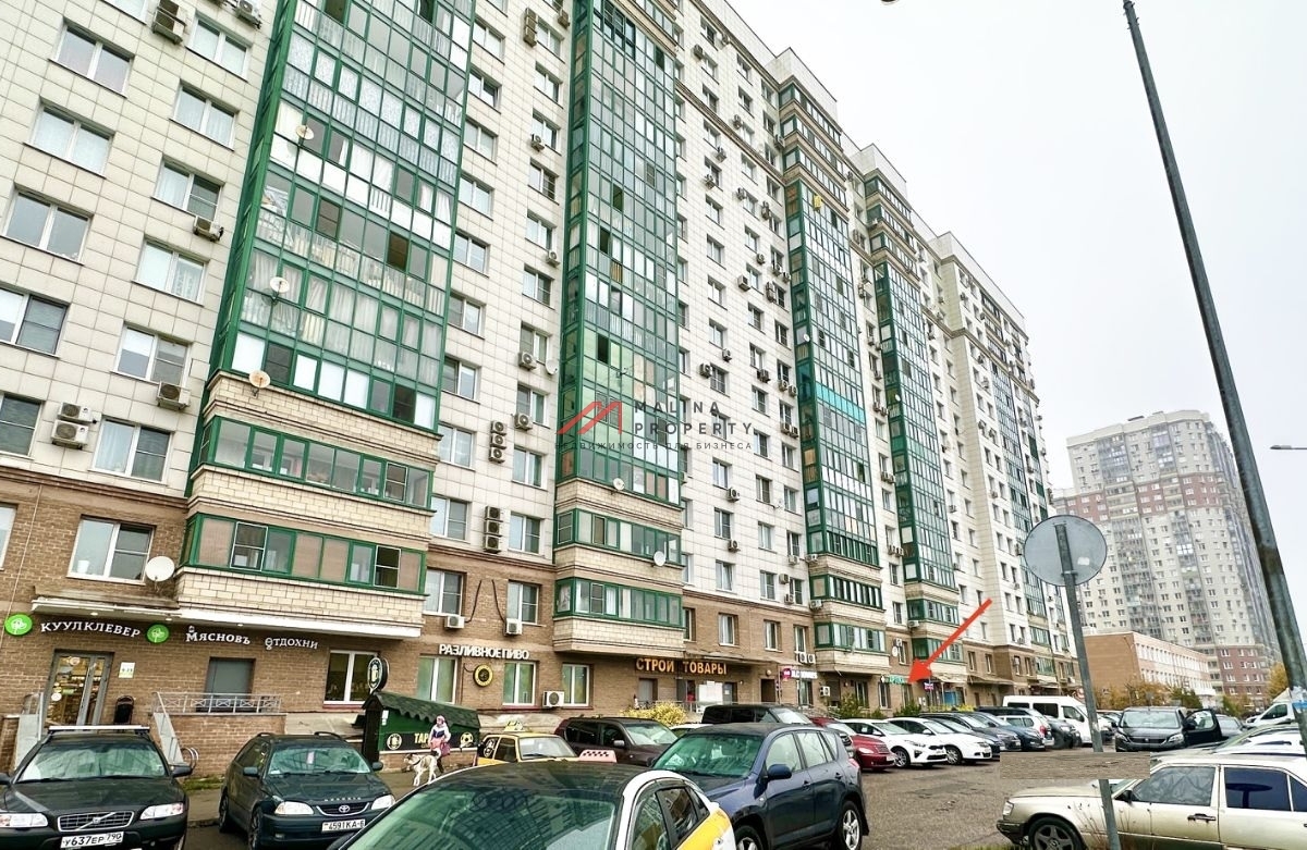 Продажа торгового помещения в ЖК "Изумрудные холмы" 