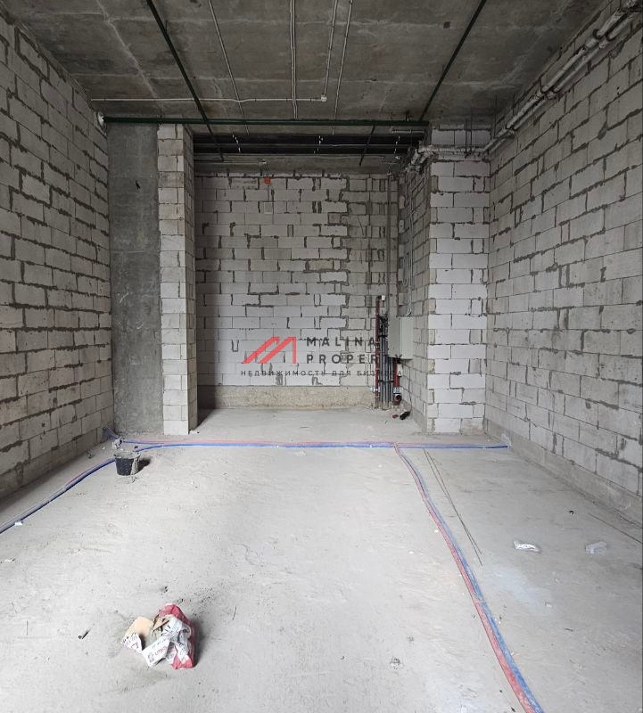 Продажа торгового помещения в БЦ "Stone Towers"