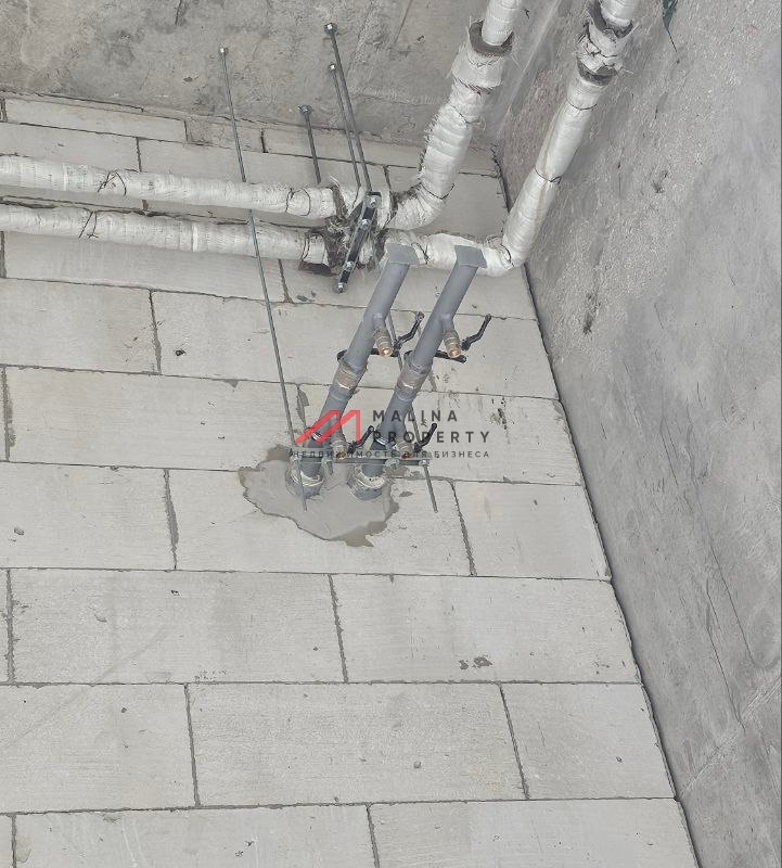 Продажа торгового помещения в БЦ "Stone Towers"