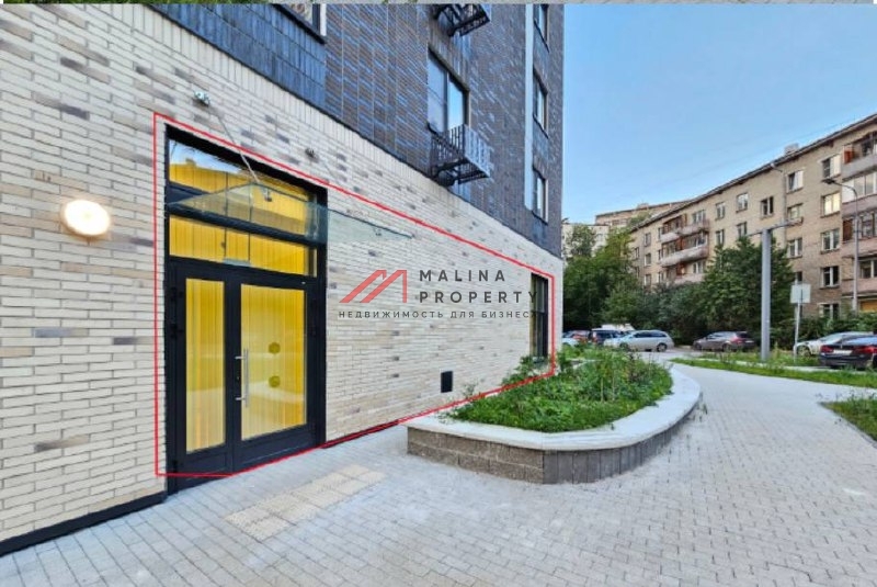 Продажа торгового помещения в новом доме 