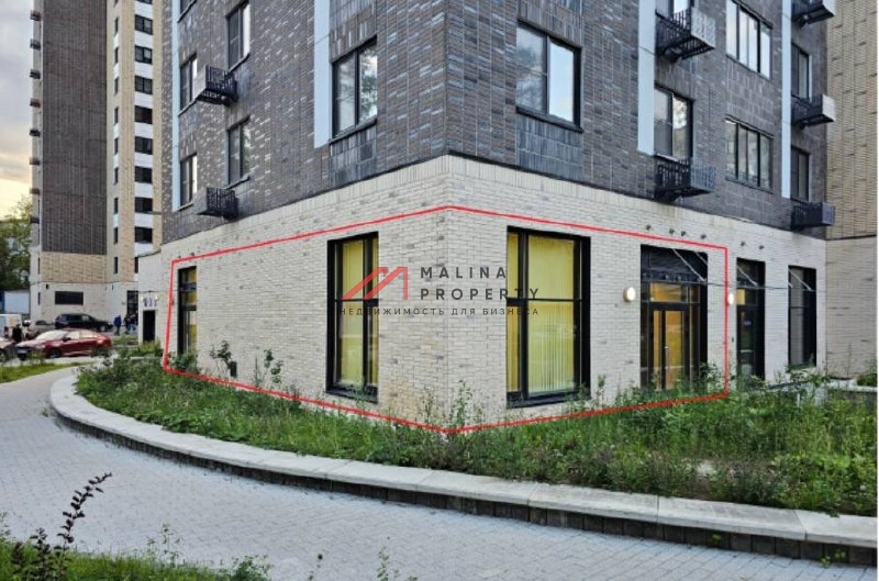 Продажа торгового помещения в новом доме 