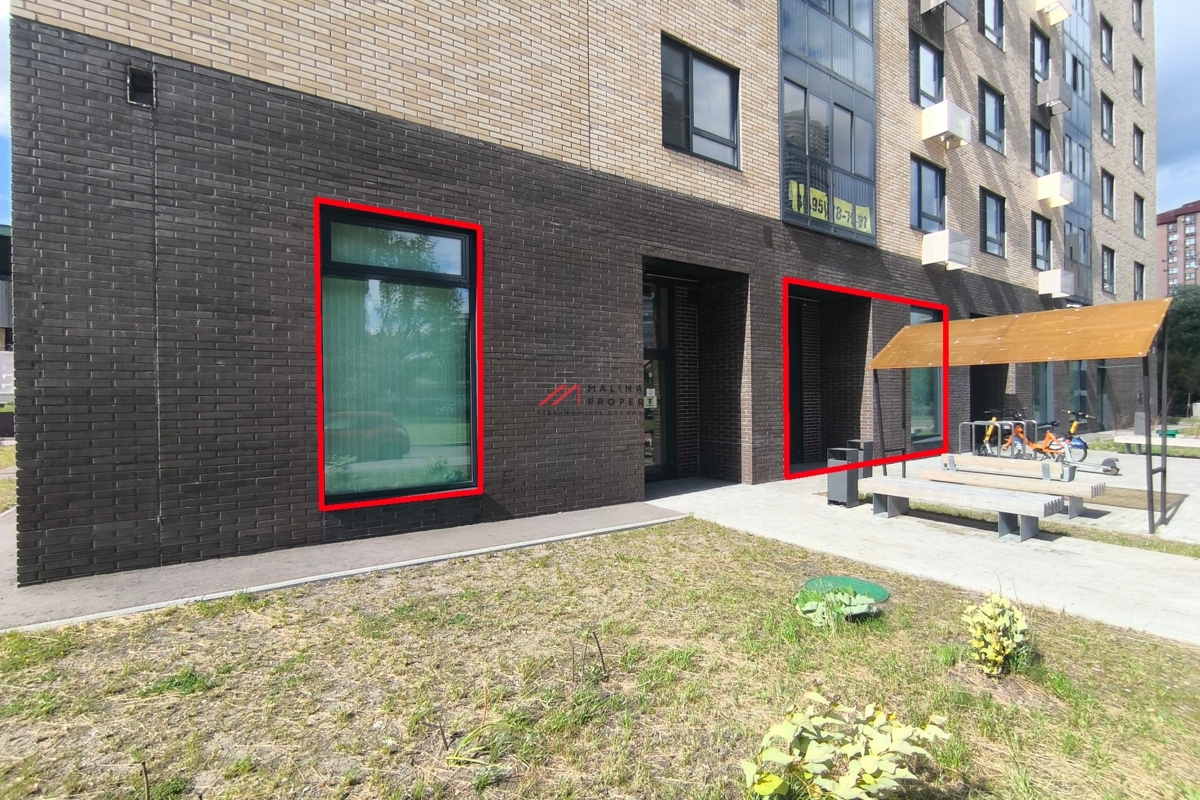 Продажа торгового помещения в новом доме